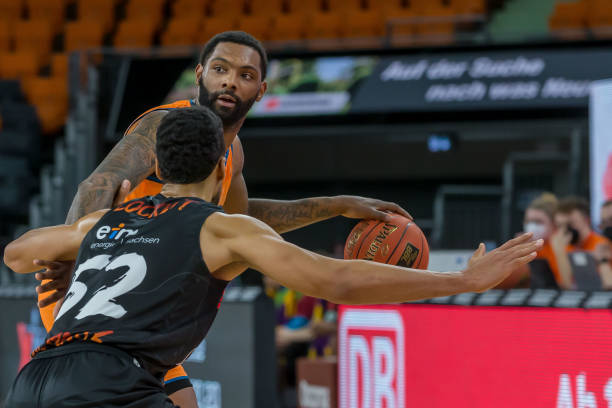 上次赢球还 上次赢球还