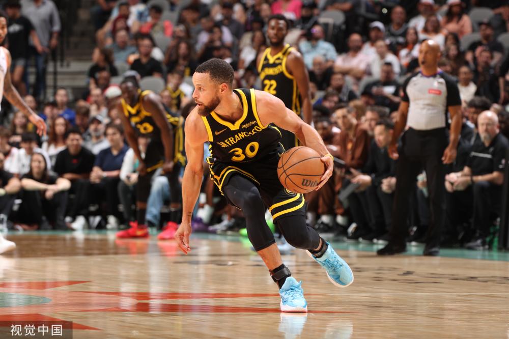 在限制对手 在限制对手