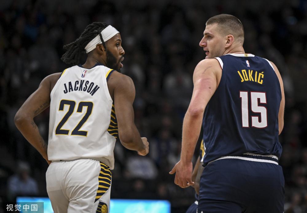 0个篮板 0个篮板