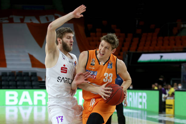 高额的转会 高额的转会